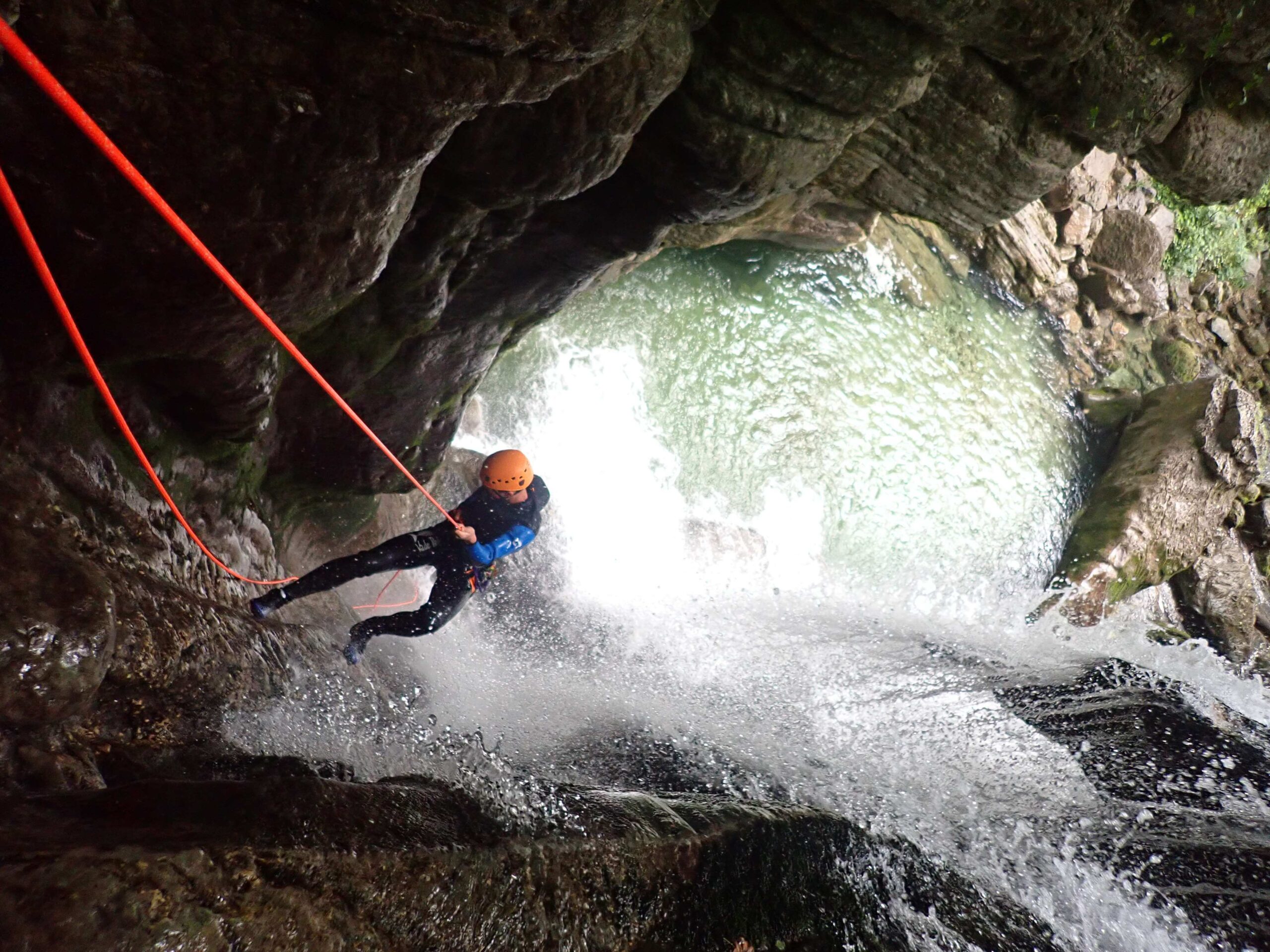 Stage canyoning grenoble vercors